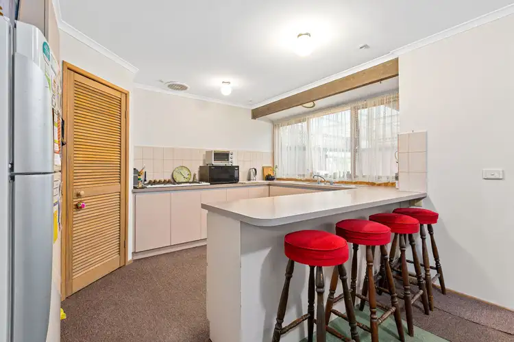 Second view of Homely house listing, 2 Hellenic Court, Carrum Downs VIC 3201