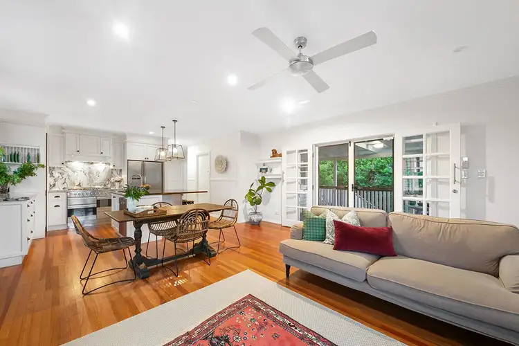 56 Ellesmere Street, Yeronga QLD 4104