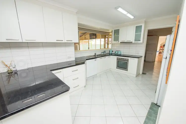 Sixth view of Homely house listing, 24 Guardian Court, Swan Hill VIC 3585