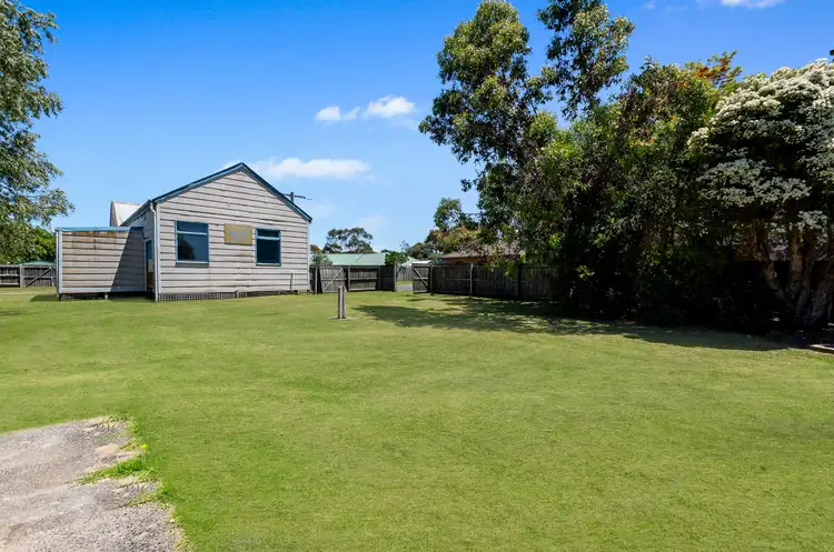 Fifth view of Homely other listing, 11 Maria Street, Allansford VIC 3277