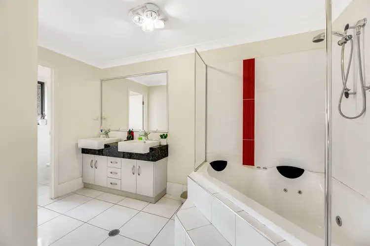 Sixth view of Homely house listing, 4 Lynda Court, Glencoe QLD 4352