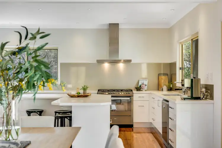 4 Esperanto Court, Kearneys Spring QLD 4350