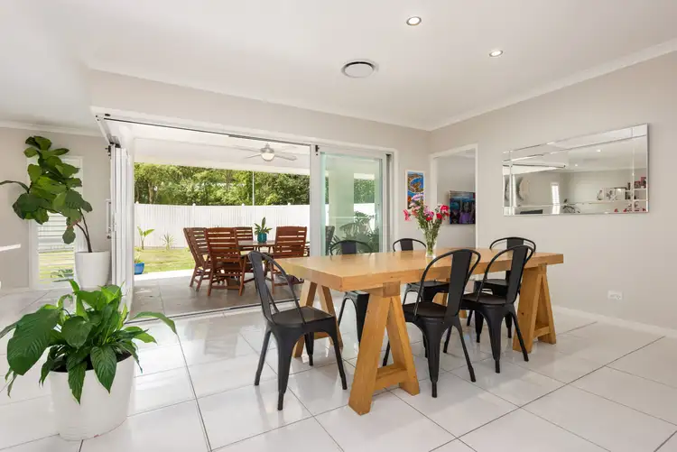 2 Poppy Place, The Gap QLD 4061