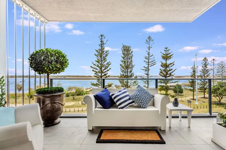 406/388 Marine Parade 'Coast North', Labrador QLD 4215