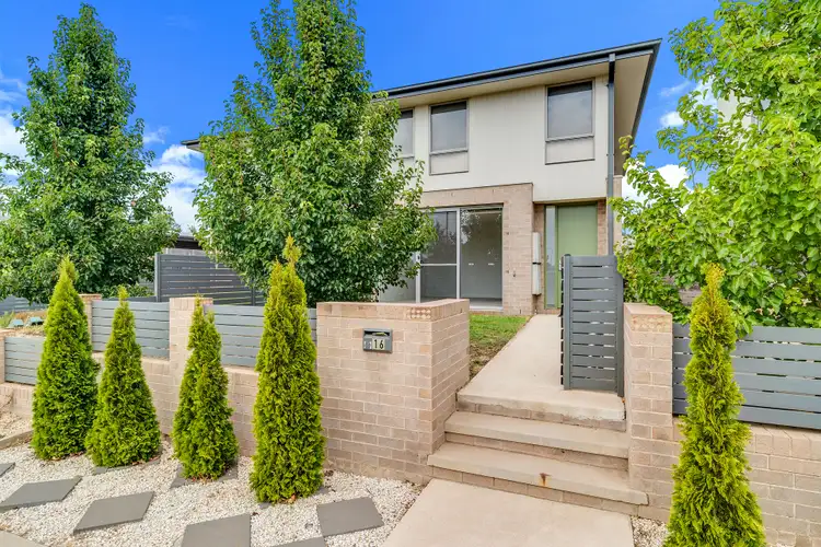 16 Lambrick Lane, Casey ACT 2913