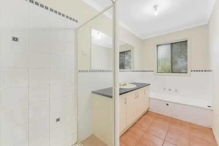 Sixth view of Homely unit listing, 4/16 Edgewood Road, Dandenong VIC 3175