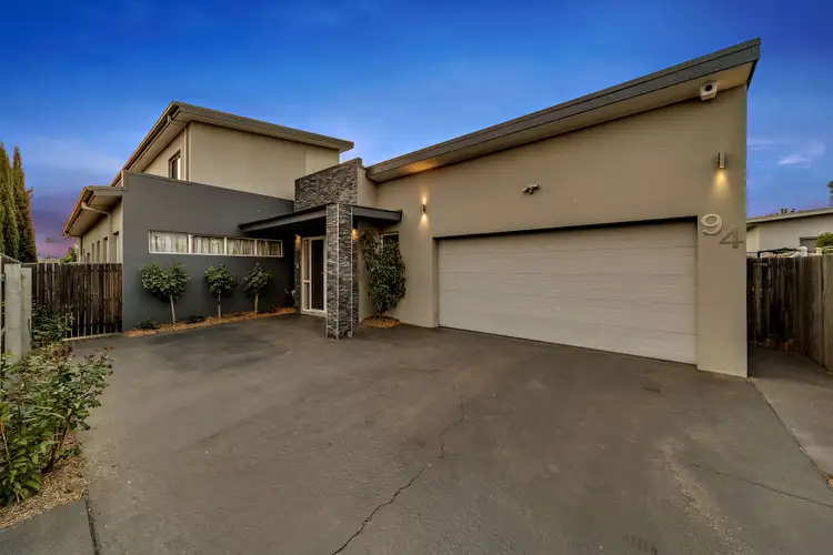 94 Gwen Meredith Loop, Franklin ACT 2913