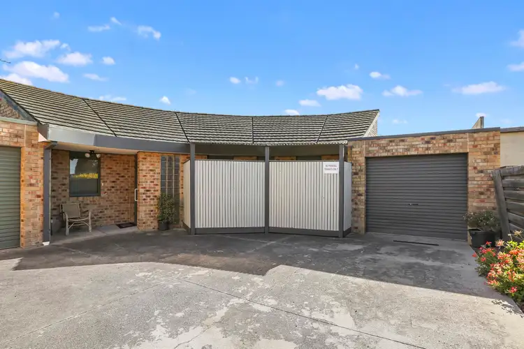 Main view of Homely unit listing, 2/17 Merlin Crescent, Corio VIC 3214