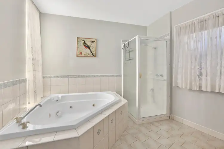 Fifth view of Homely unit listing, 2/17 Merlin Crescent, Corio VIC 3214