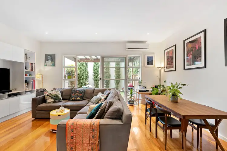 12/9-11 Manikato Avenue, Mordialloc VIC 3195