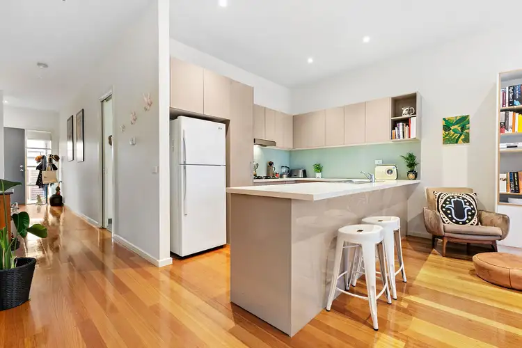 Fourth view of Homely townhouse listing, 12/9-11 Manikato Avenue, Mordialloc VIC 3195