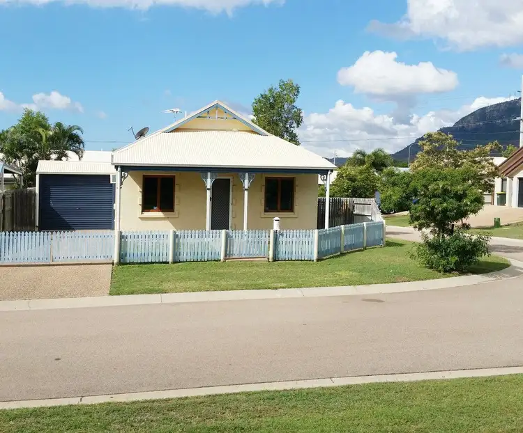 4 Damson Court, Douglas QLD 4814