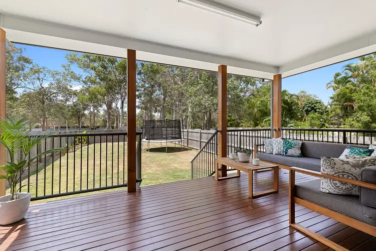 11 Hugh Street, Thorneside QLD 4158