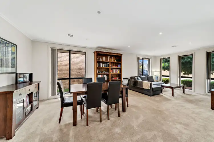 Fourth view of Homely house listing, 8 Dorothy Green Crescent, Franklin ACT 2913