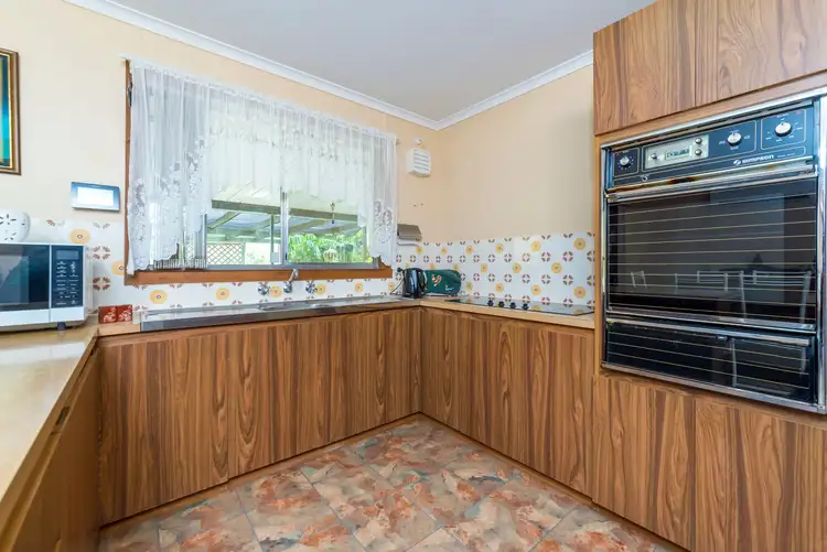 Sixth view of Homely house listing, 215 Hayman Road, Lewiston SA 5501