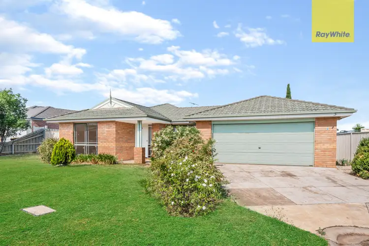 9 Jaque Court, Kurunjang VIC 3337
