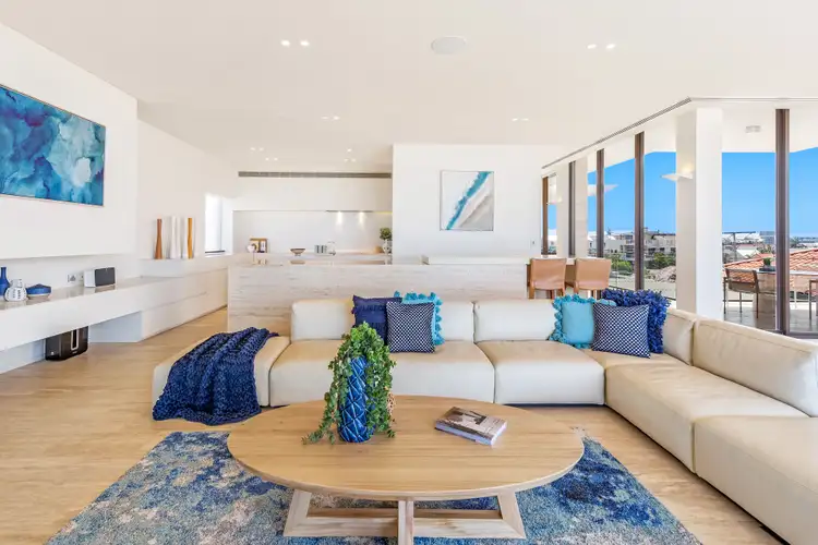 Second view of Homely semi-detached listing, 2/209-211 Hedges Avenue, Mermaid Beach QLD 4218