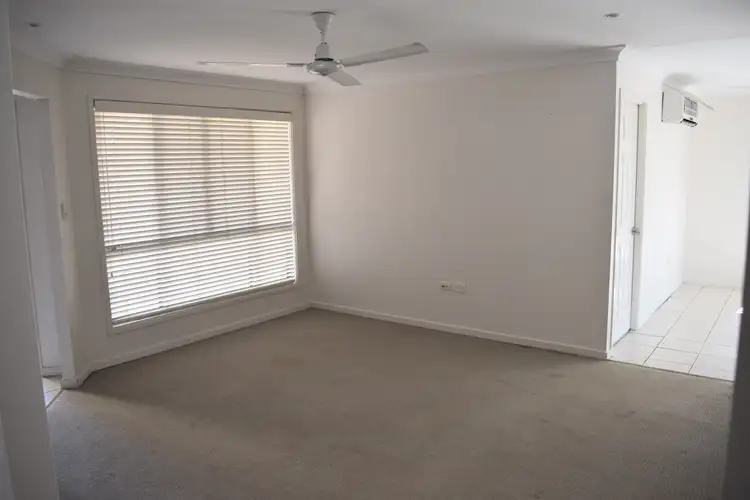 Fifth view of Homely house listing, 10 Cowan Crescent, Emerald QLD 4720