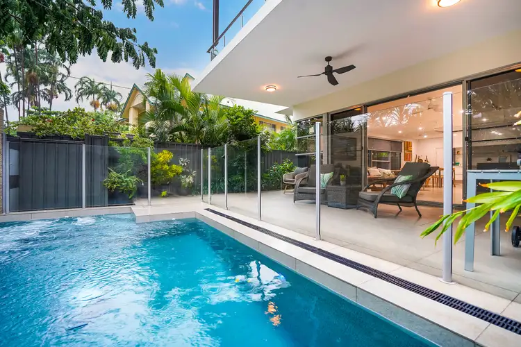 Main view of Homely townhouse listing, 2/25 Philip Street, Fannie Bay NT 820