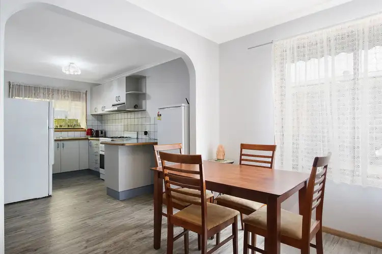 Second view of Homely unit listing, 10/5 Cook Place, West Wodonga VIC 3690