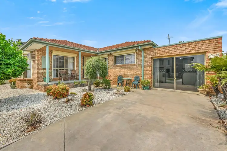 2/5 Day Street, Dandenong VIC 3175