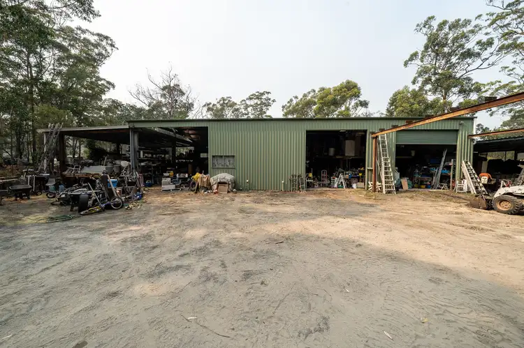 30 Hart Road, Falls Creek NSW 2540