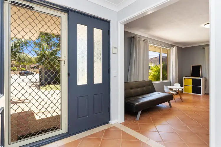 Fifth view of Homely house listing, 7 Shell Court, Beldon WA 6027