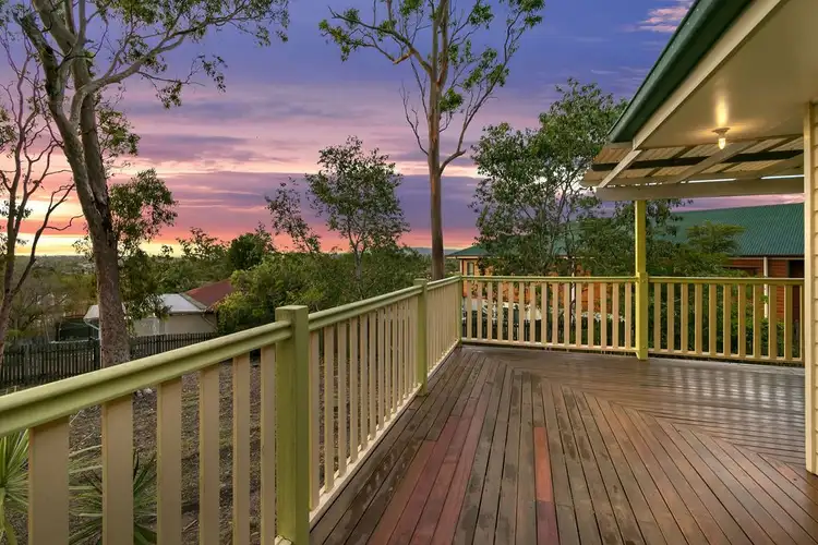 3 Lauren Court, Camira QLD 4300