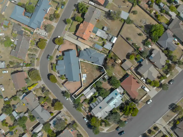 34A Churchill Avenue, Flora Hill VIC 3550