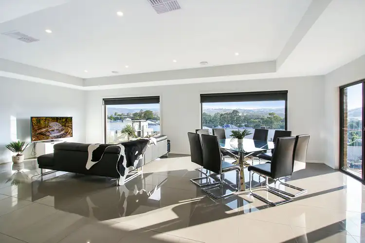 Fourth view of Homely house listing, 14 Kestrel Circuit, Wodonga VIC 3690