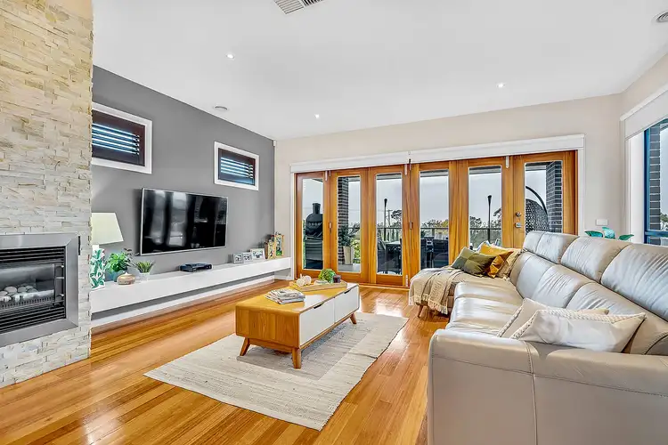 Sixth view of Homely house listing, 4 Regal Rise, Craigieburn VIC 3064