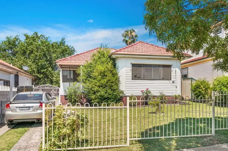 19 Emily Street, Hurstville NSW 2220