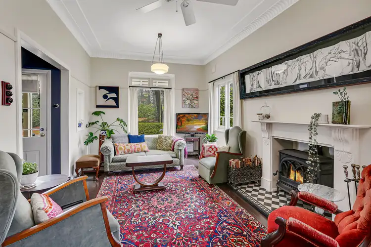 7 Cecil Road, Blackheath NSW 2785