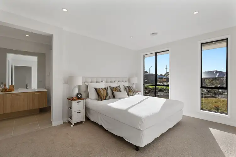 Sixth view of Homely house listing, 5 Henbury Way, Wollert VIC 3750