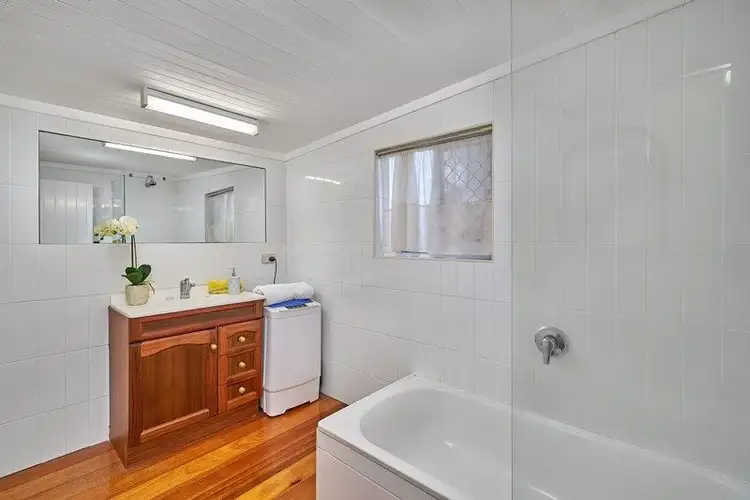 Sixth view of Homely house listing, 15 Lumley Street, Parramatta Park QLD 4870