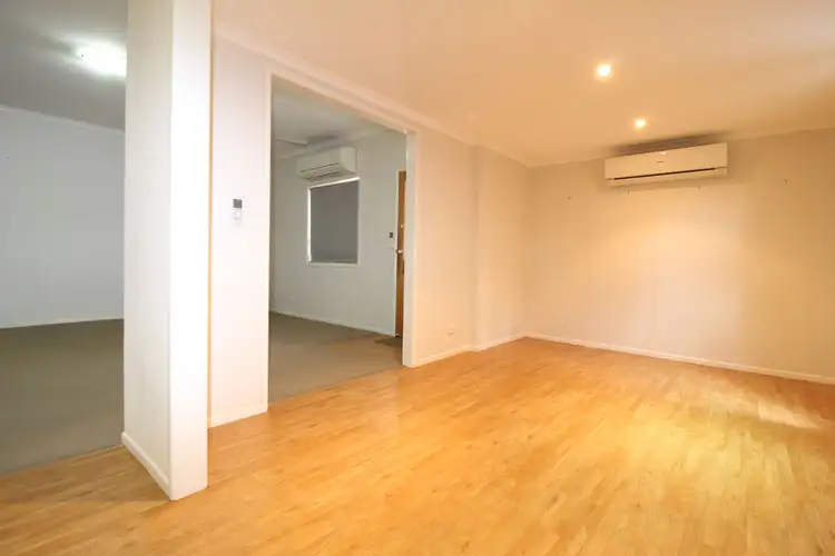 Seventh view of Homely house listing, 2 Michelle Place, Emerald QLD 4720