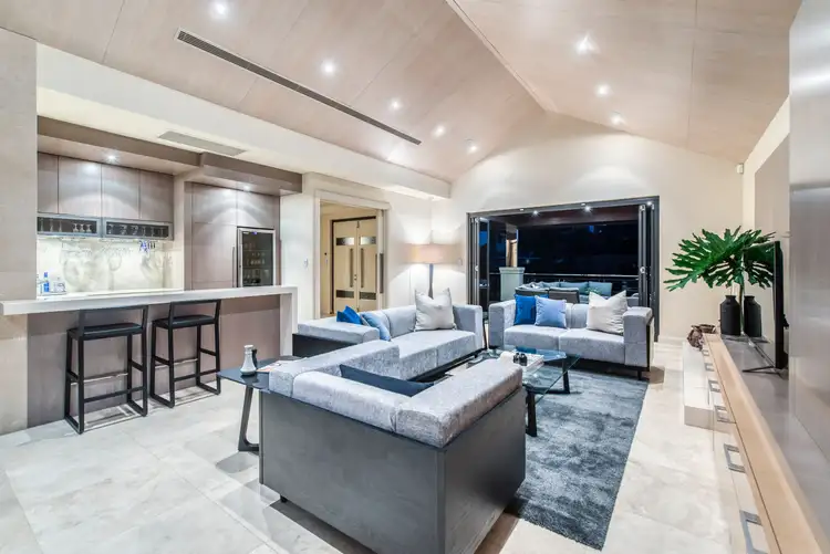 Fourth view of Homely house listing, 25 Robin Avenue, Sorrento WA 6020