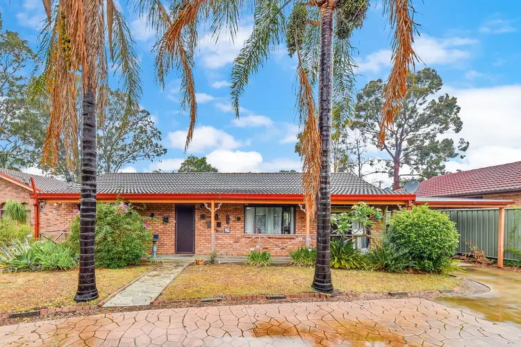 208 Railway Parade, Macquarie Fields NSW 2564