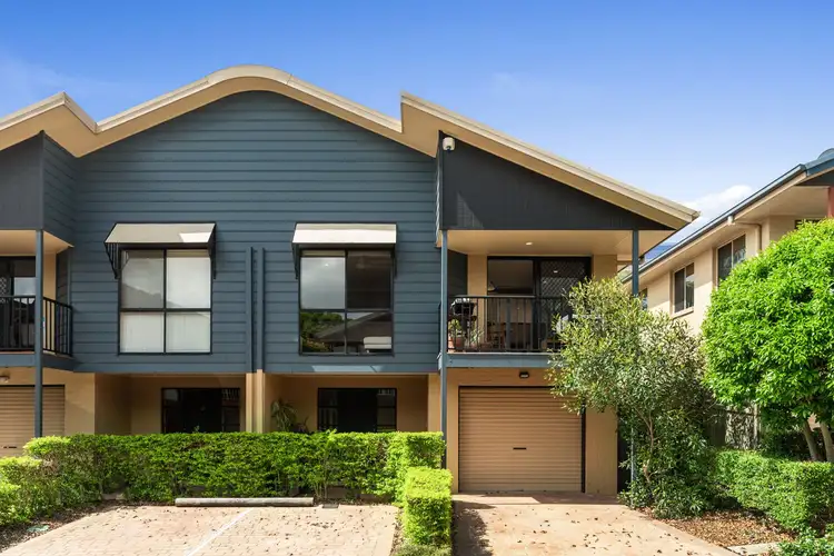 2/316 Long Street East, Graceville QLD 4075