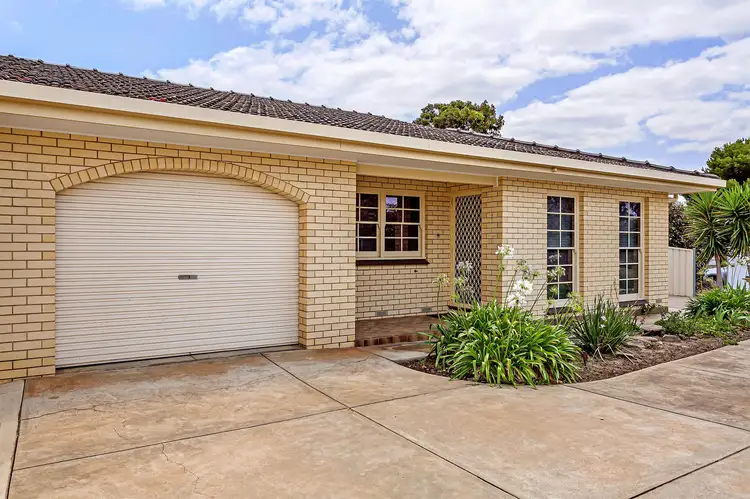 1/1 Anglers Court, West Lakes Shore SA 5020