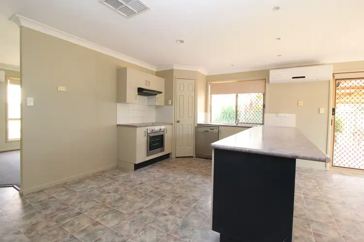 Fifth view of Homely house listing, 4 Sharlyn Crescent, Emerald QLD 4720