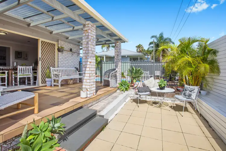 41 Bass Avenue, Killarney Vale NSW 2261