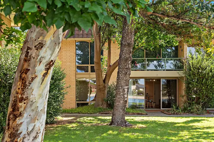 19/70 Military Road, Tennyson SA 5022