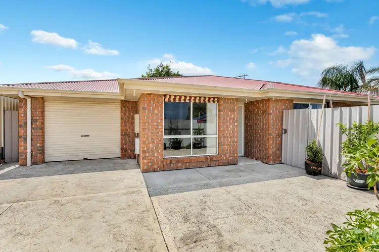 4/6 Booth Avenue, Morphett Vale SA 5162
