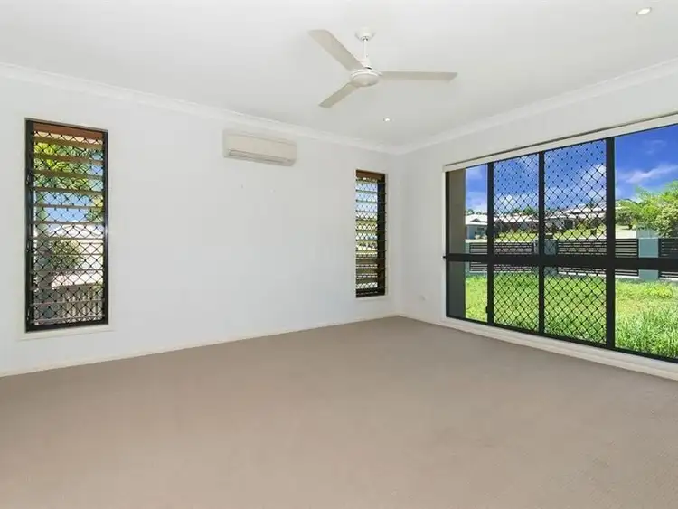 Sixth view of Homely house listing, 2 Macona Street, Bushland Beach QLD 4818