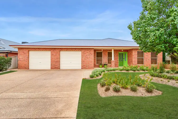 5 Marylands Way, Bourkelands NSW 2650