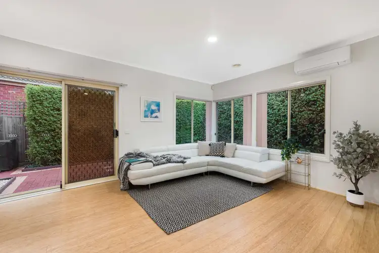 Sixth view of Homely townhouse listing, 4 Willunga Way, Bundoora VIC 3083