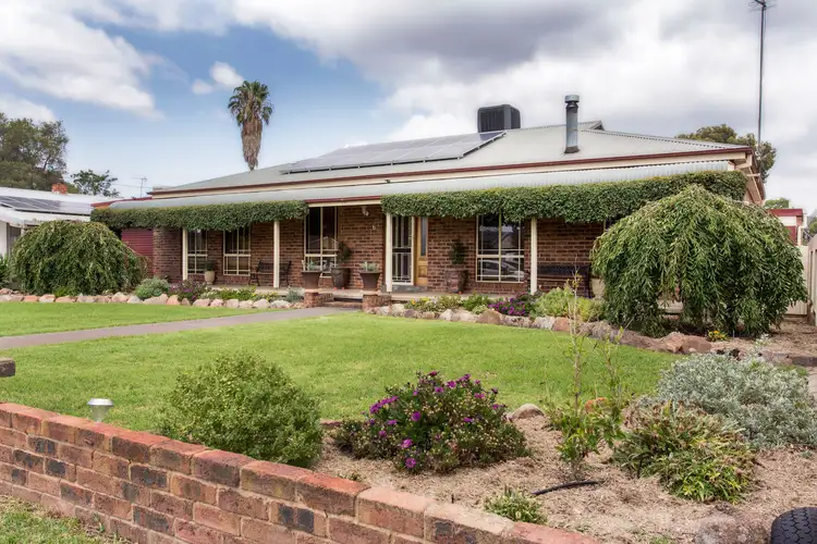 6 Stewart Street, Cowra NSW 2794