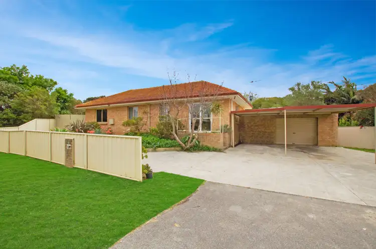 4 Lancaster Road, Mckail WA 6330