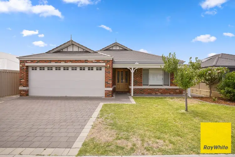 30 Cordyline Entrance, Sinagra WA 6065